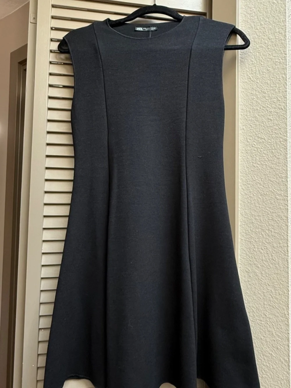ZARA Black Stretch Knit Skater Fit & Flare Dress
